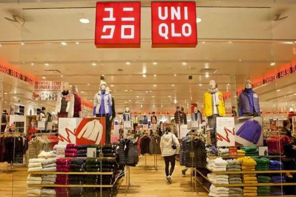 优衣库服装门店